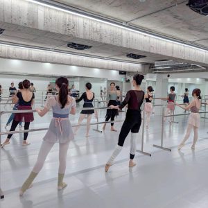 {"ARInfo":{"IsUseAR":false},"Version":"1.0.0","MakeupInfo":{"IsUseMakeup":false},"FaceliftInfo":{"IsChangeEyeLift":false,"IsChangeFacelift":false,"IsChangePostureLift":false,"IsChangeNose":false,"IsChangeFaceChin":false,"IsChangeMouth":false,"IsChangeThinFace":false},"BeautyInfo":{"SwitchMedicatedAcne":false,"IsAIBeauty":false,"IsBrightEyes":false,"IsSharpen":false,"IsOldBeauty":false,"IsReduceBlackEyes":false},"HandlerInfo":{"AppName":2},"FilterInfo":{"IsUseFilter":false}}